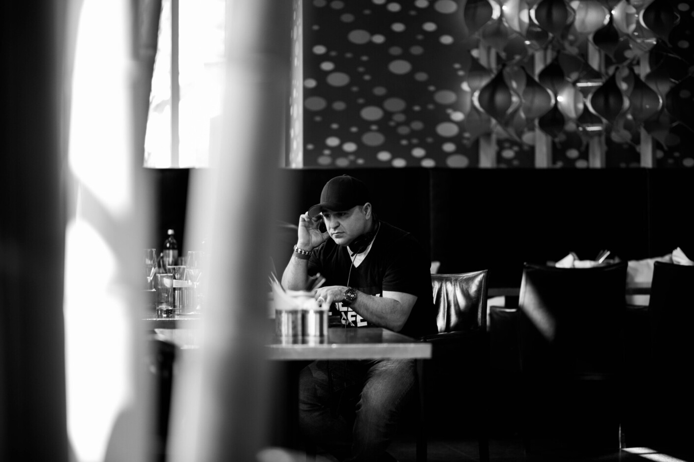 DJ LaFeyz bei der Vorbereitung eines Events